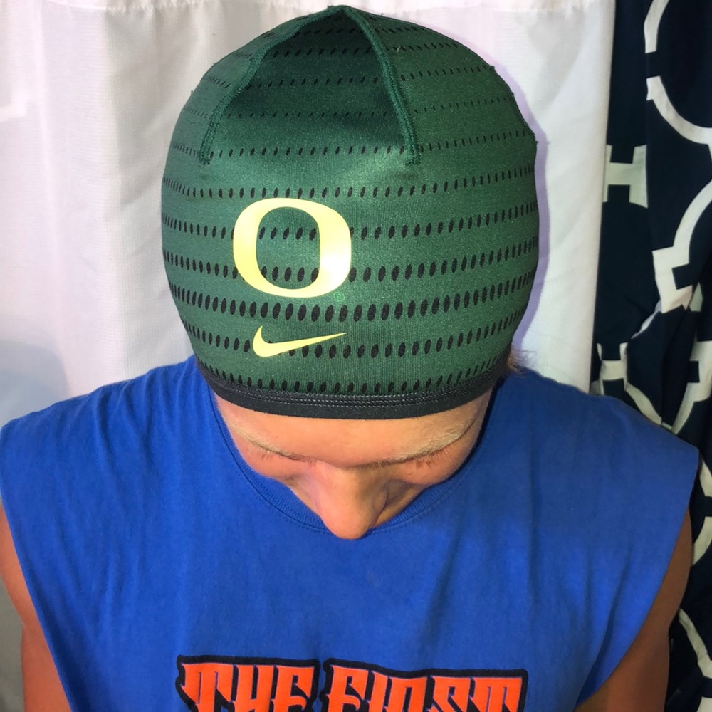 Nike Oregon ducks dri-fit reversible hat
